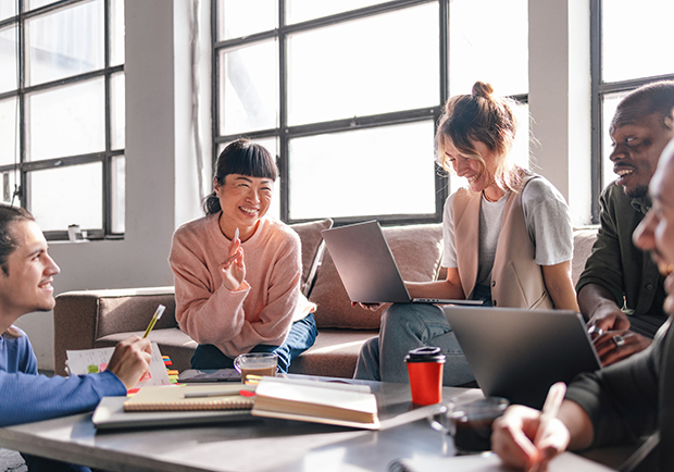 Smart HR solutions that help you optimise your business